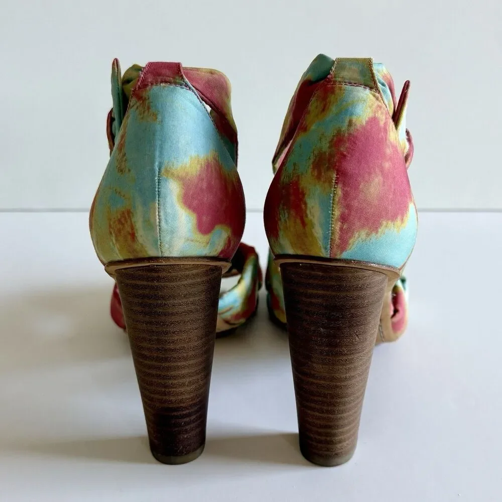 Vince Camuto Tie Dye Fabric Buckle Sandals High Block Heels Women's Size 9.5B
